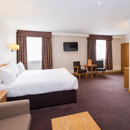 Hotel The Royal Angus 3*