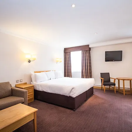 Hotel The Royal Angus 3*